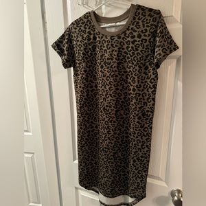 Animal Print mid length dress